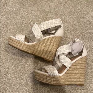 Elegant White Wedge Sandals